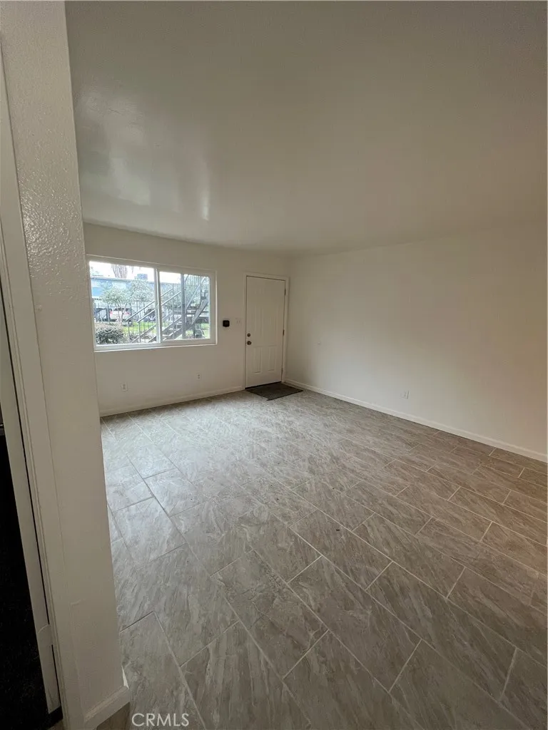 136 W Saginaw Way #103 Fresno, CA 93705