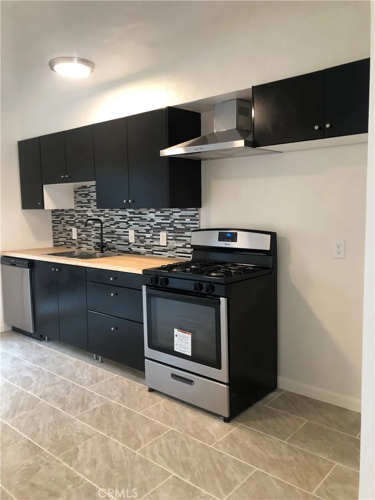 136 W Saginaw Way #103 Fresno, CA 93705