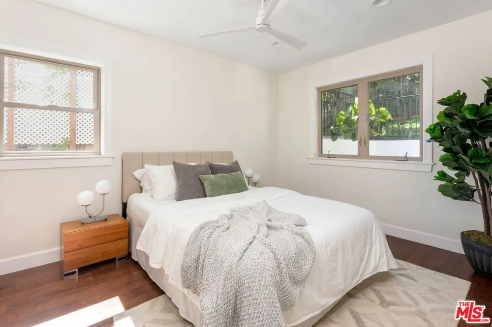 1945 Fairburn Avenue Los Angeles, CA 90025