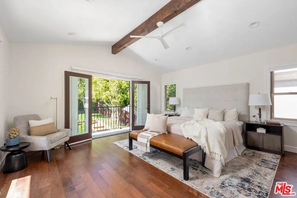 1945 Fairburn Avenue Los Angeles, CA 90025