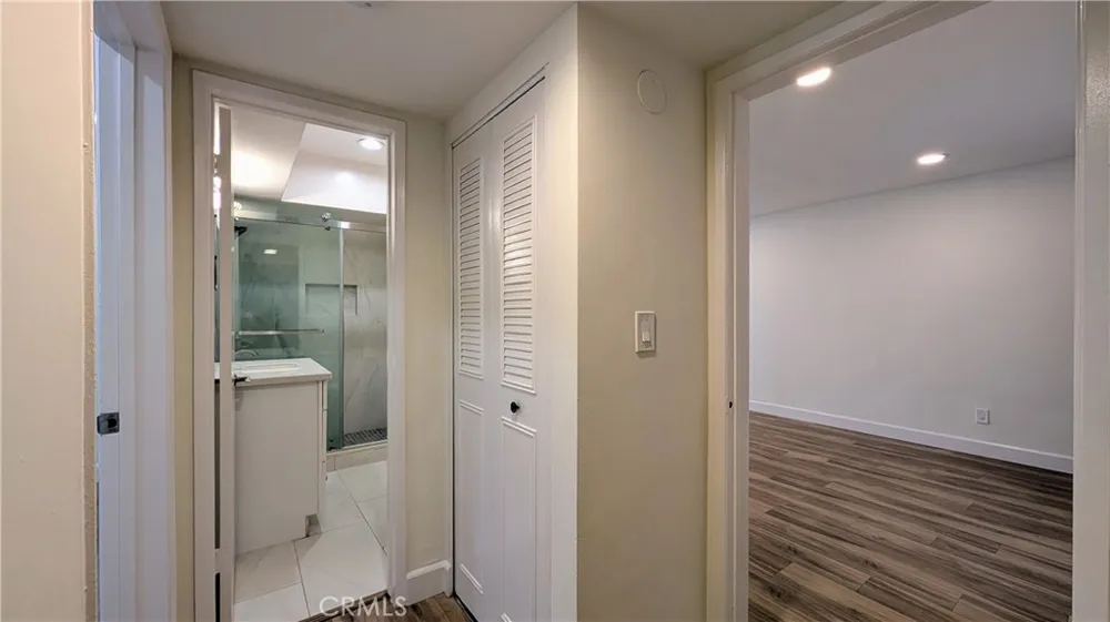 1300 Midvale Avenue #211 Los Angeles, CA 90024