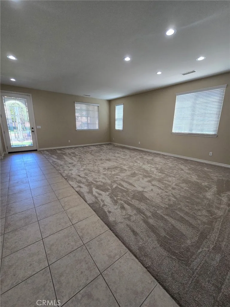 8227 Lost River Road Eastvale, CA 92880