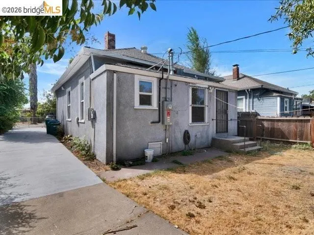 2487 E Sonora St Stockton, CA 95205