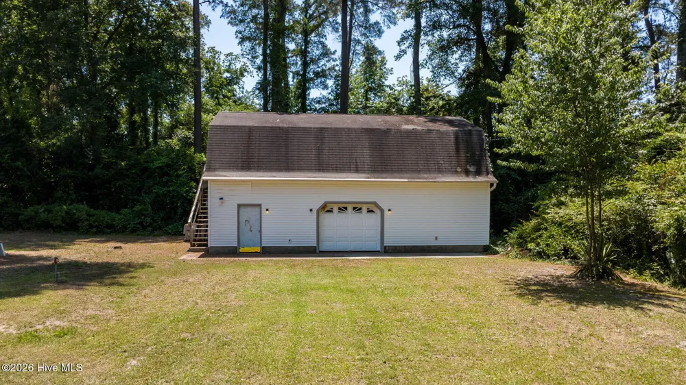 108 Mcnatt Street Maxton, NC 28364