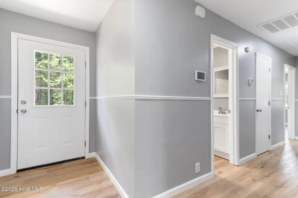 108 Mcnatt Street Maxton, NC 28364
