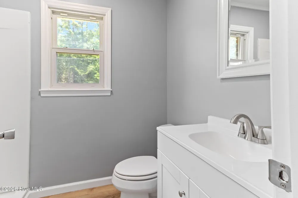 108 Mcnatt Street Maxton, NC 28364