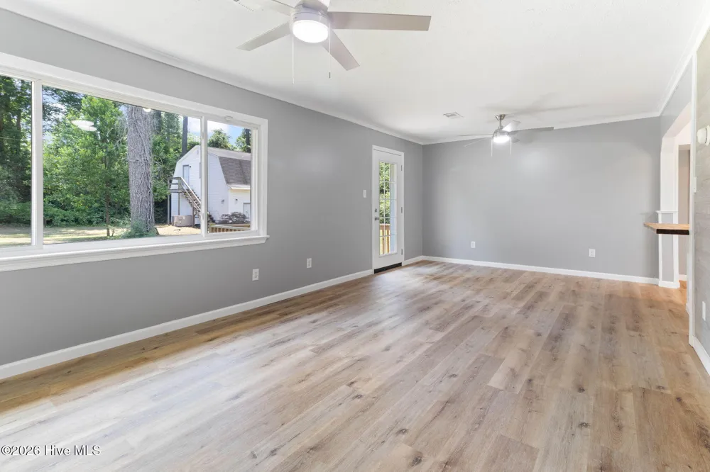 108 Mcnatt Street Maxton, NC 28364