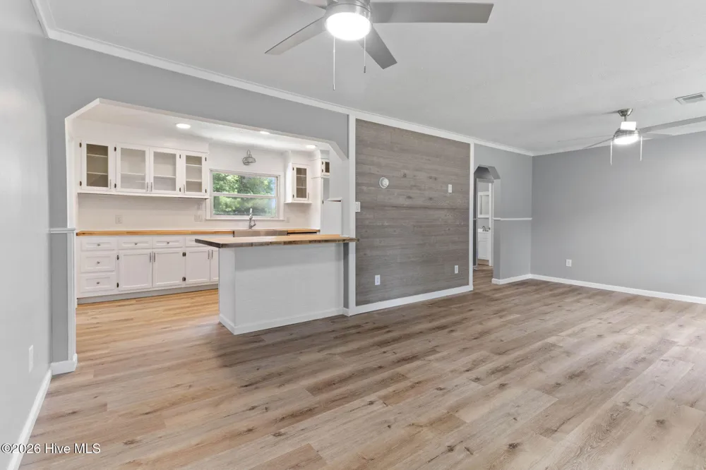 108 Mcnatt Street Maxton, NC 28364