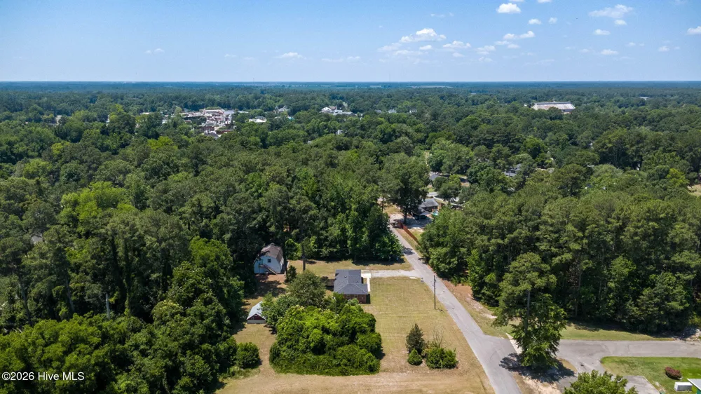108 Mcnatt Street Maxton, NC 28364