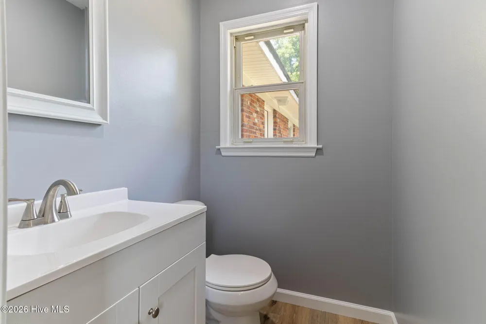 108 Mcnatt Street Maxton, NC 28364