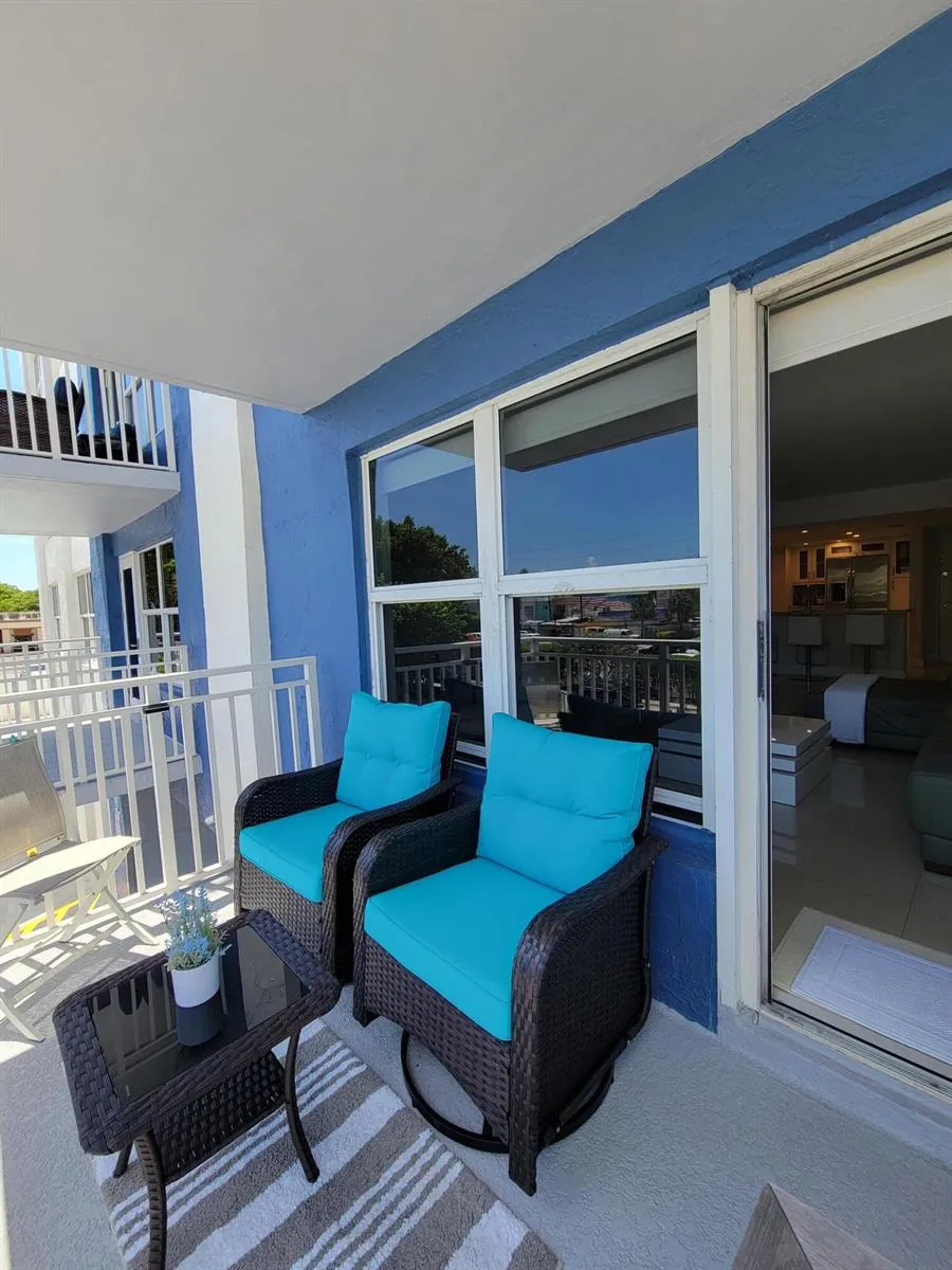 3000 E SUNRISE BOULEVARD #2B Fort Lauderdale, FL 33304