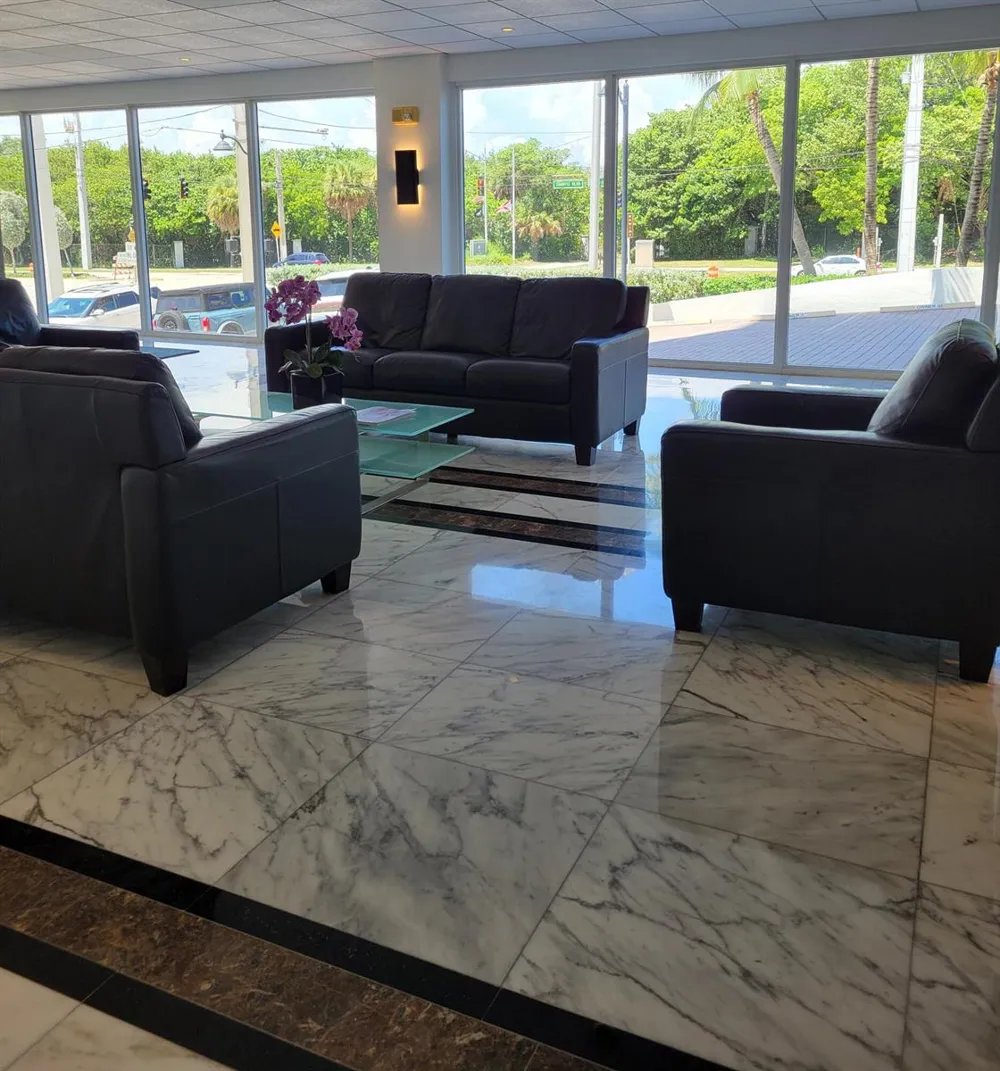 3000 E SUNRISE BOULEVARD #2B Fort Lauderdale, FL 33304