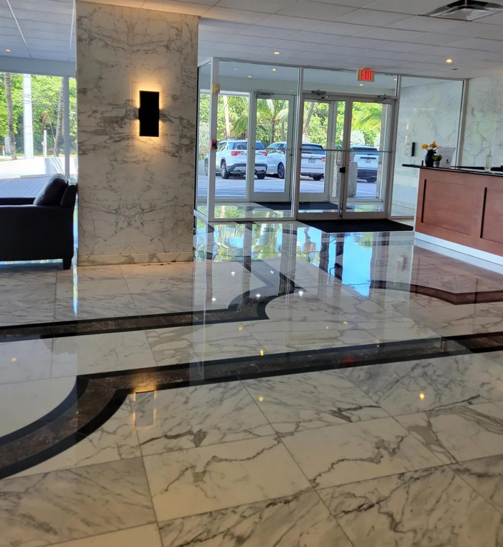 3000 E SUNRISE BOULEVARD #2B Fort Lauderdale, FL 33304