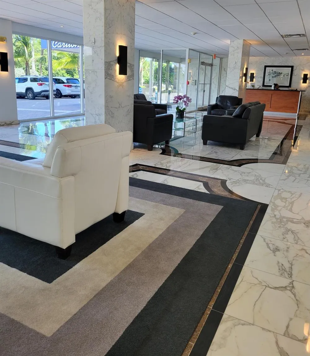 3000 E SUNRISE BOULEVARD #2B Fort Lauderdale, FL 33304