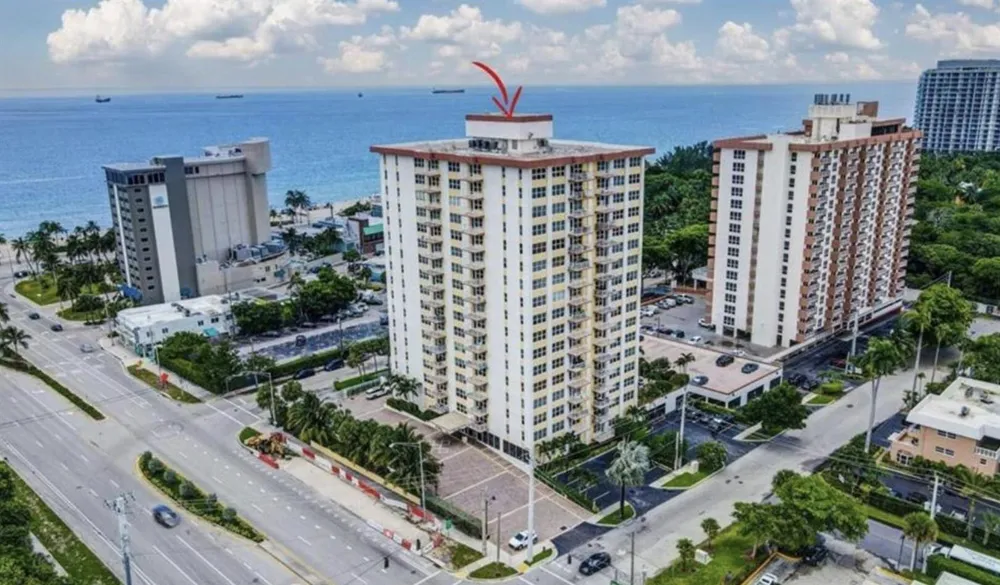 3000 E SUNRISE BOULEVARD #2B Fort Lauderdale, FL 33304