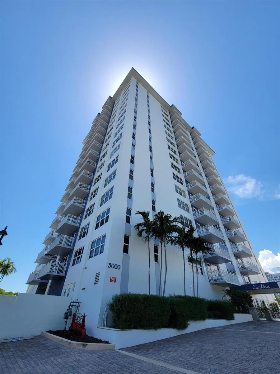3000 E SUNRISE BOULEVARD #2B Fort Lauderdale, FL 33304
