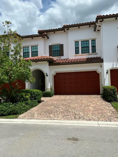 1393 SW 115th Avenue