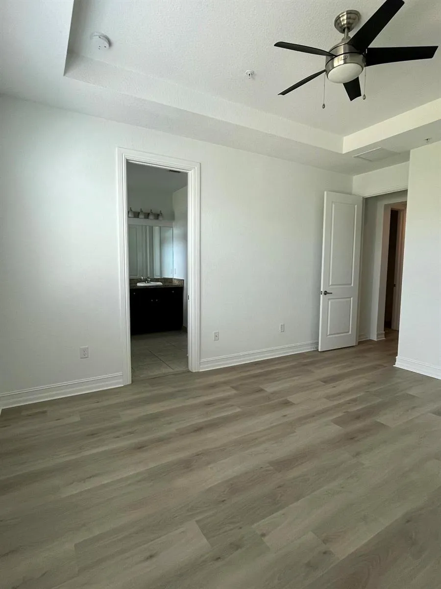1393 SW 115th Avenue Pembroke Pines, FL 33025