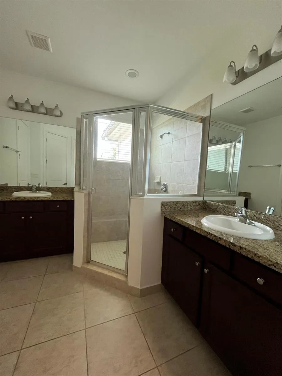 1393 SW 115th Avenue Pembroke Pines, FL 33025