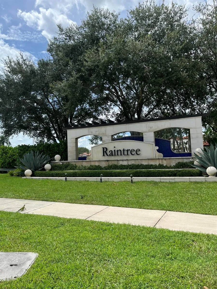 1393 SW 115th Avenue Pembroke Pines, FL 33025