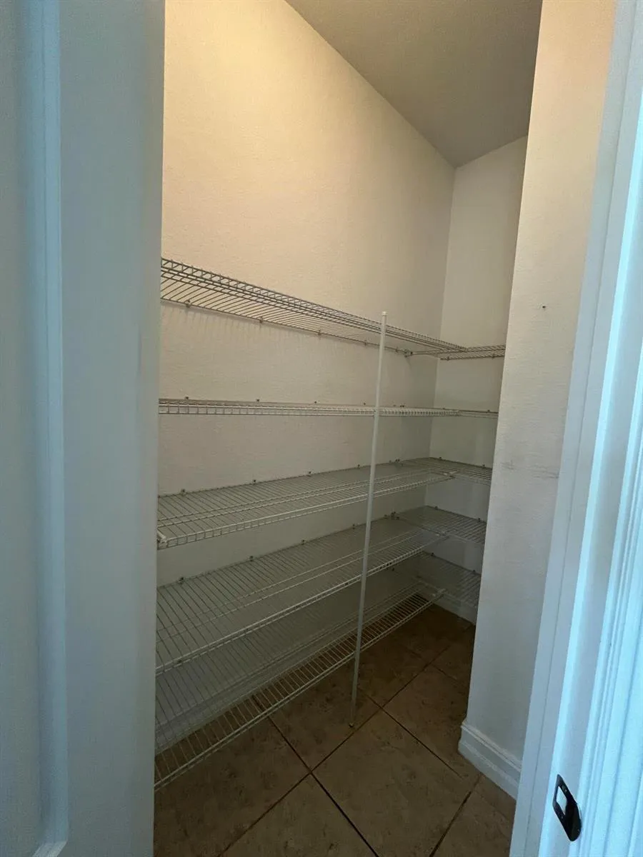 1393 SW 115th Avenue Pembroke Pines, FL 33025