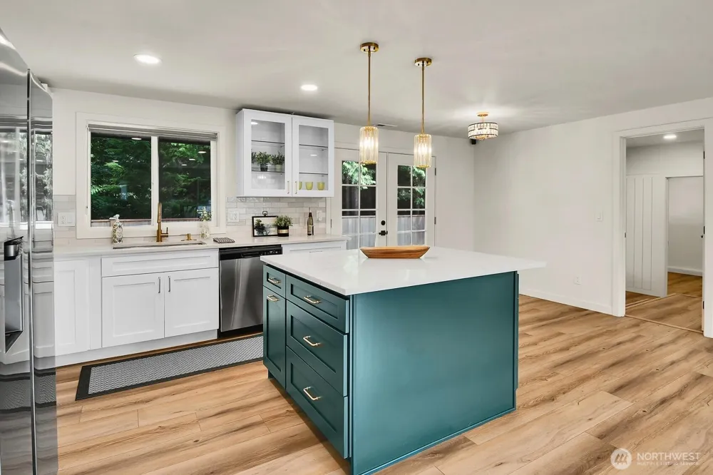 4221 108th Street SE Everett, WA 98208