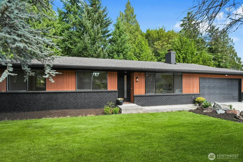 4221 108th Street SE Everett, WA 98208