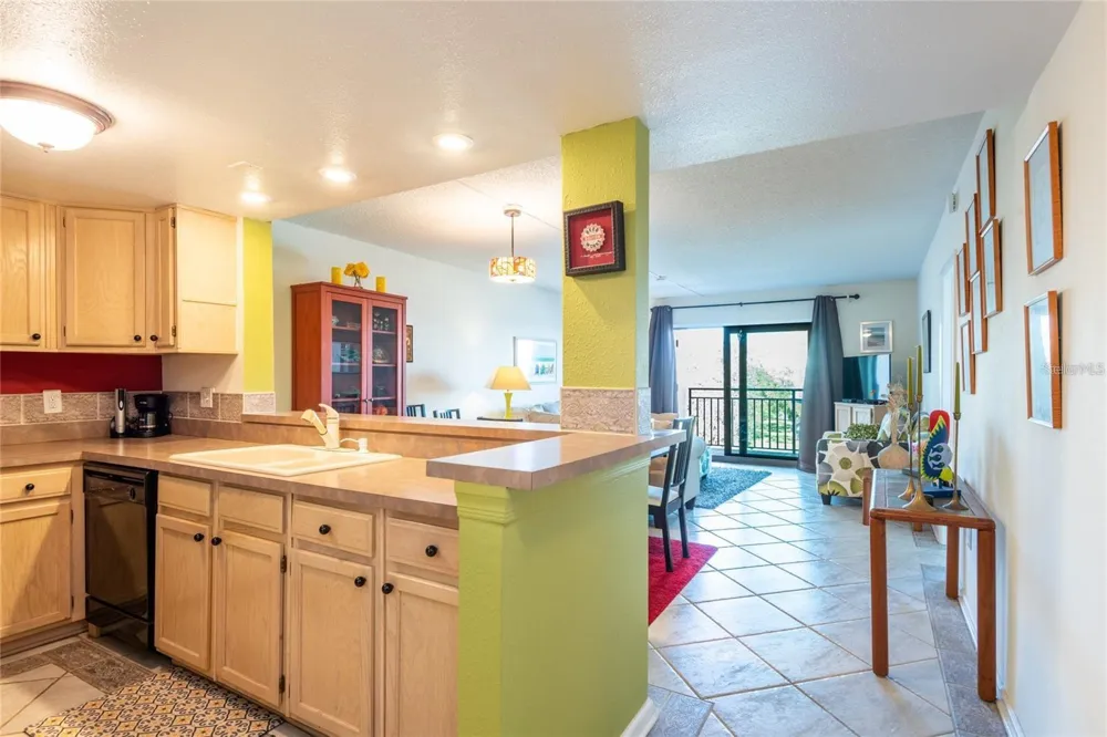 5020 BAYSHORE #403 Tampa, FL 33611