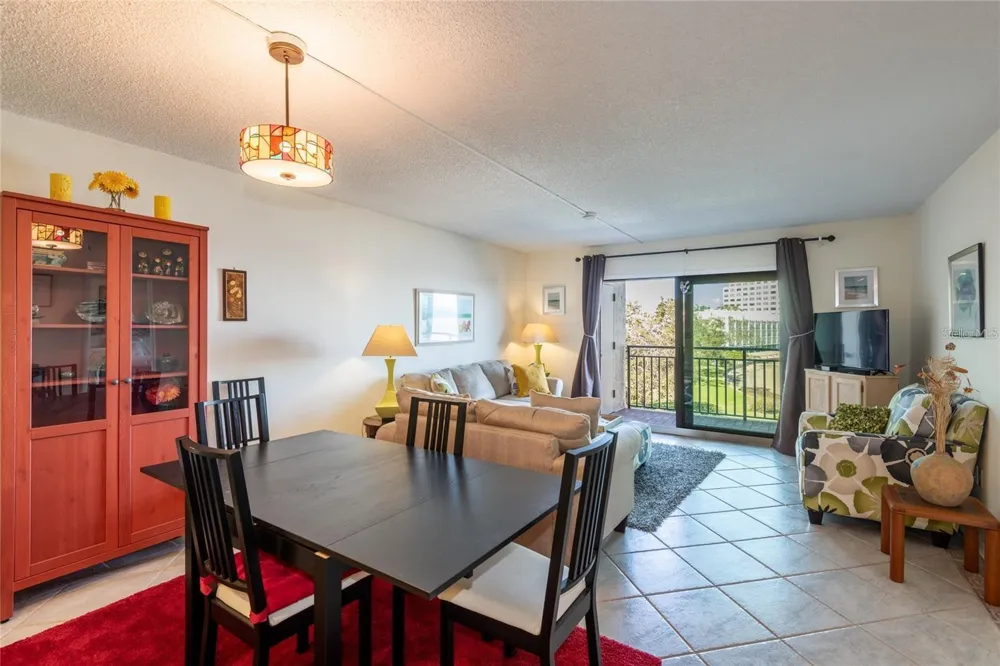 5020 BAYSHORE #403 Tampa, FL 33611