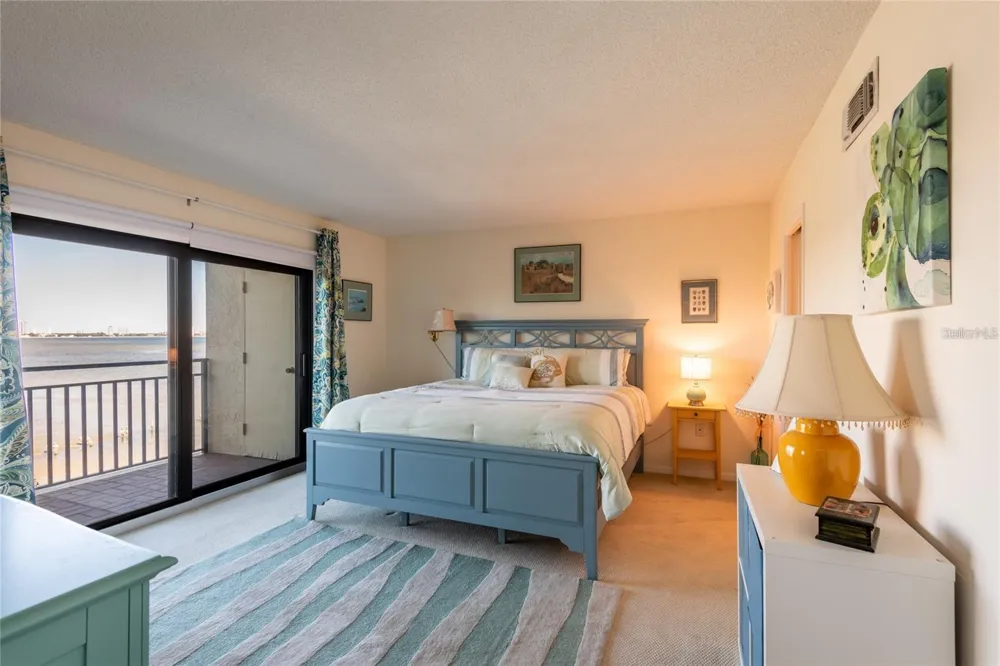 5020 BAYSHORE #403 Tampa, FL 33611