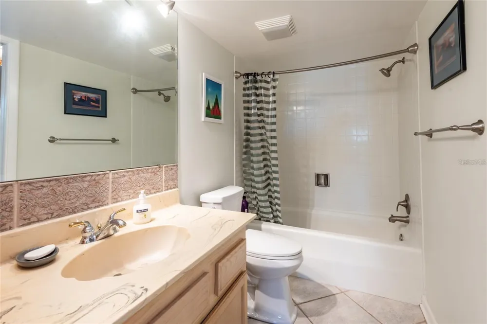 5020 BAYSHORE #403 Tampa, FL 33611