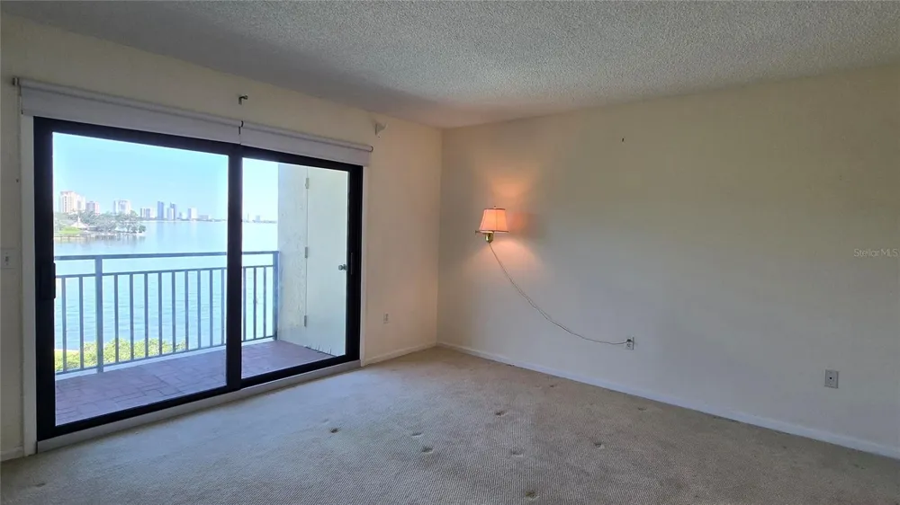 5020 BAYSHORE BOULEVARD #403 Tampa, FL 33611