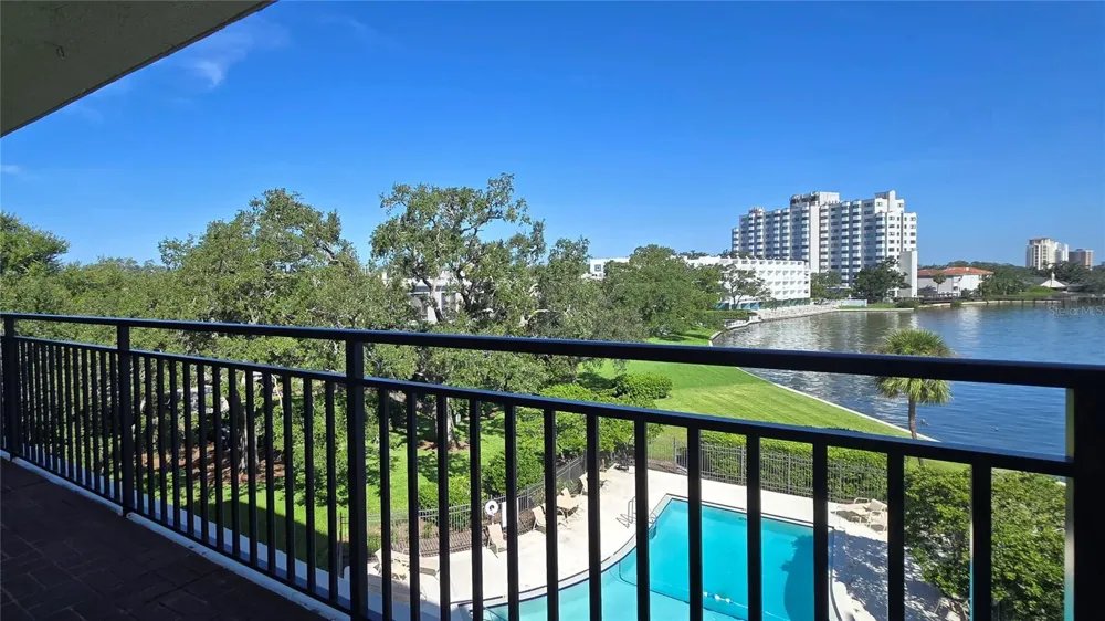 5020 BAYSHORE BOULEVARD #403 Tampa, FL 33611