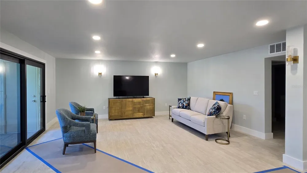 5020 BAYSHORE BOULEVARD #403 Tampa, FL 33611