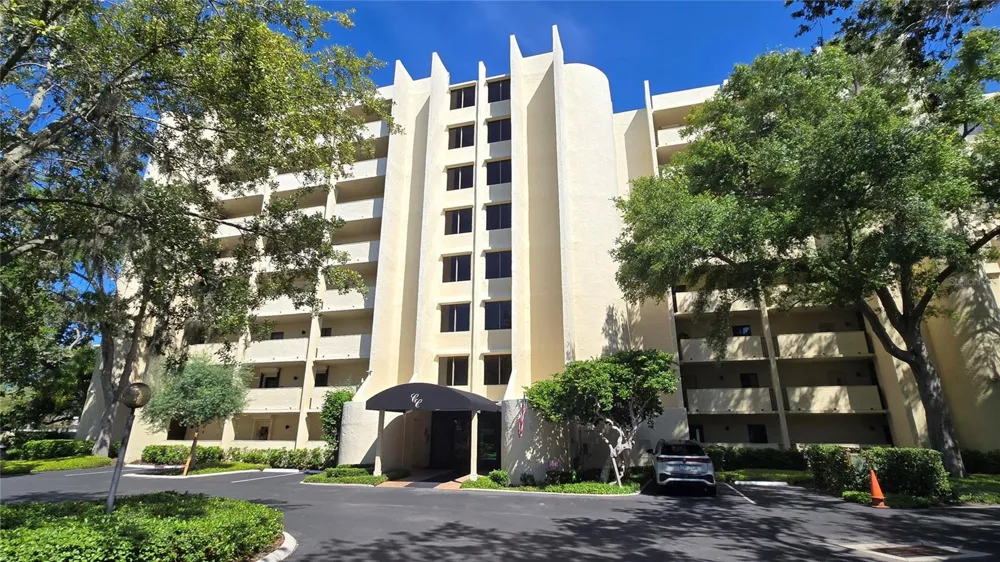 5020 BAYSHORE BOULEVARD #403 Tampa, FL 33611