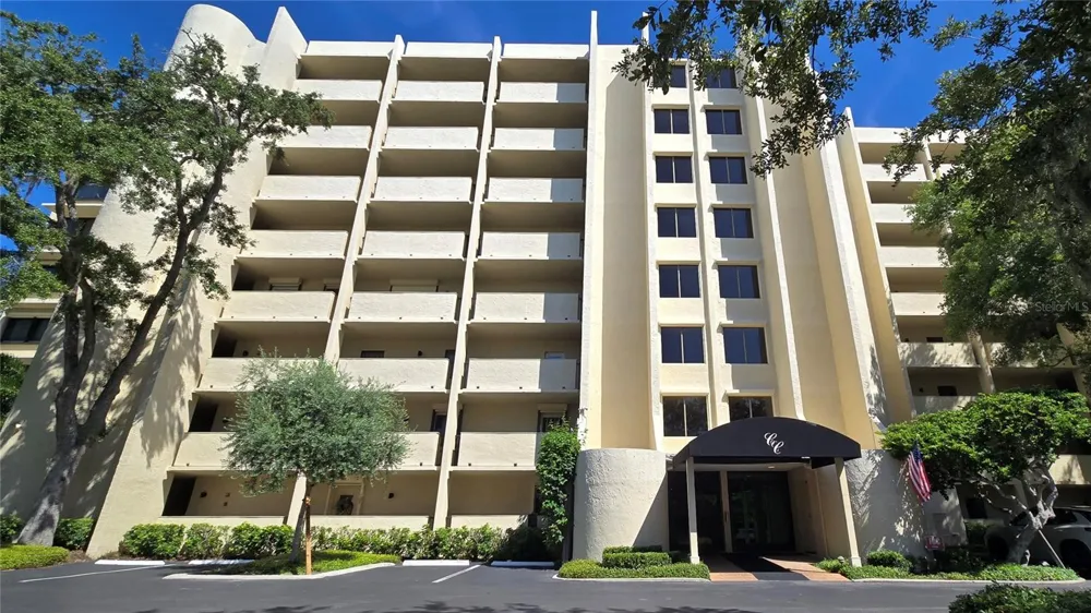 5020 BAYSHORE BOULEVARD #403 Tampa, FL 33611