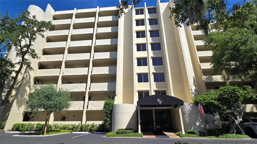 5020 BAYSHORE BOULEVARD #403 Tampa, FL 33611