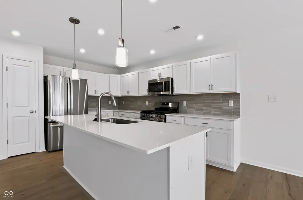 19332 Atwater Sheridan, IN 46069