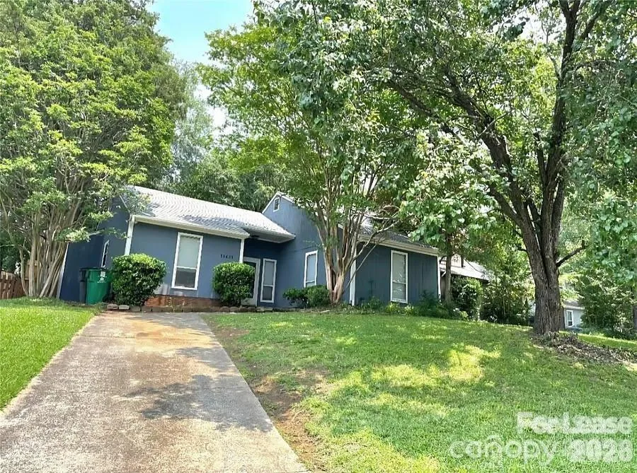 11421 Kingfisher Drive Charlotte, NC 28226