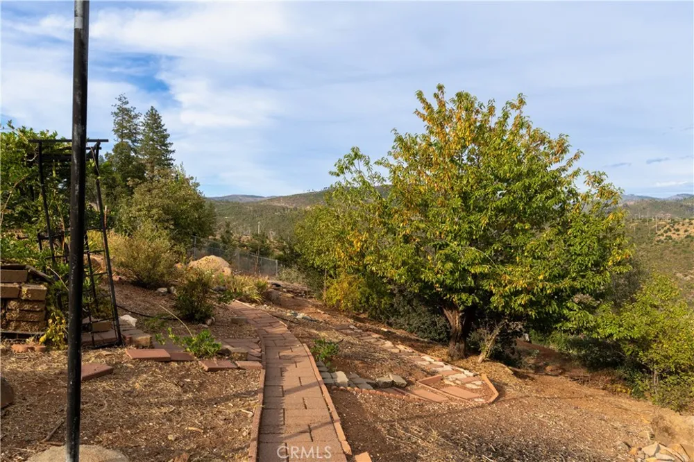 1920 Lowry Paradise, CA 95969