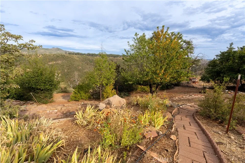 1920 Lowry Paradise, CA 95969
