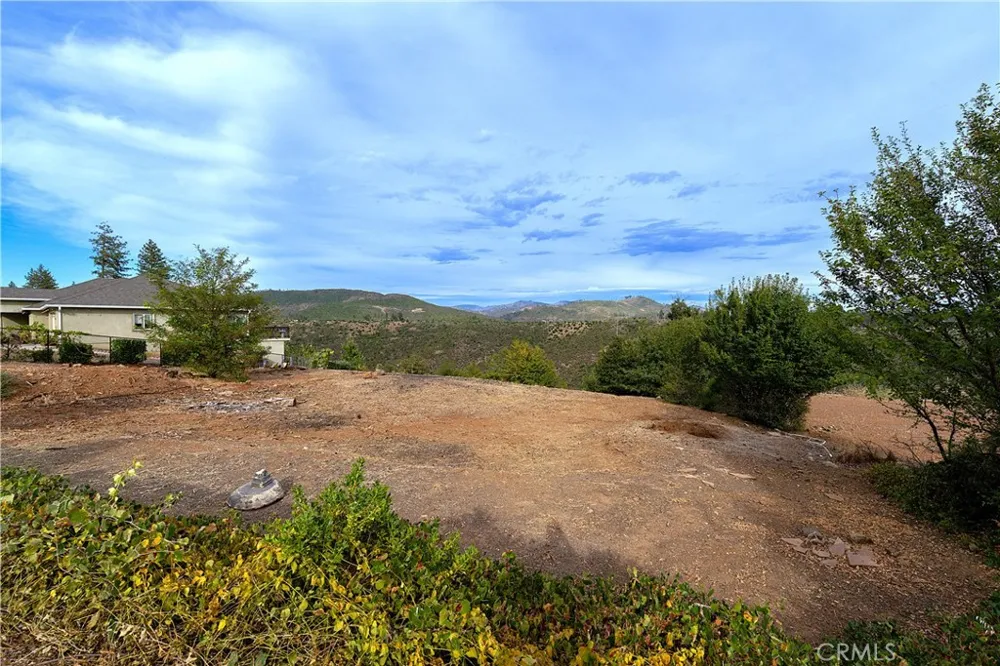 1920 Lowry Paradise, CA 95969