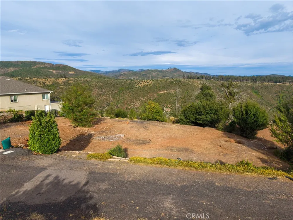 1920 Lowry Paradise, CA 95969