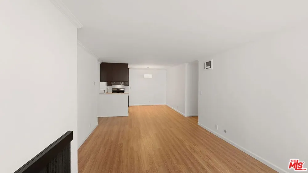 3640 Cardiff Avenue #206 Los Angeles, CA 90034