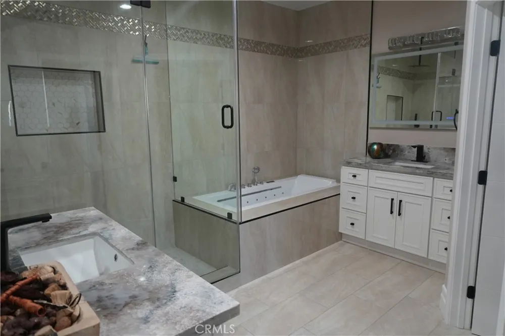 5954 Clifton Riverside, CA 92504