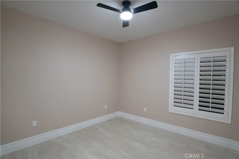 5954 Clifton Riverside, CA 92504