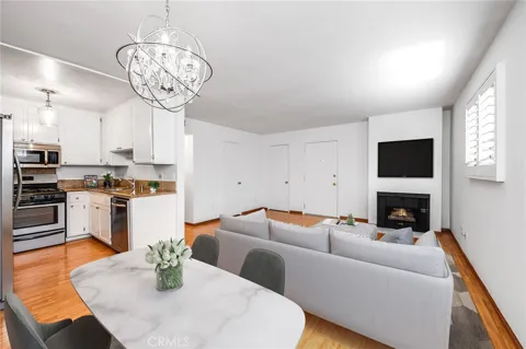 4000 W Victory Boulevard #204