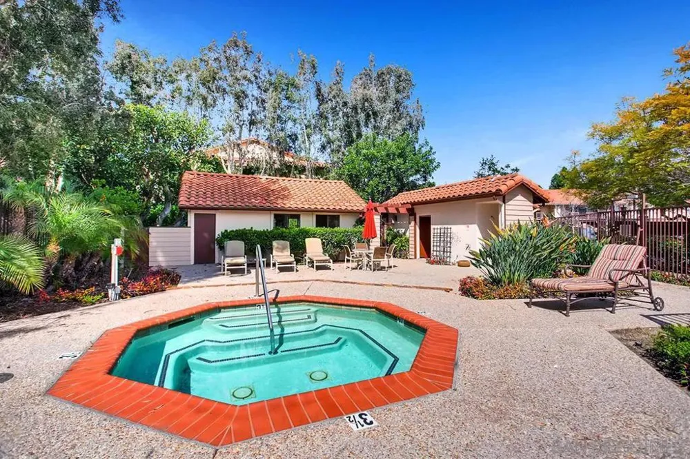 12675 Camino Mira Del Mar #170 San Diego, CA 92130