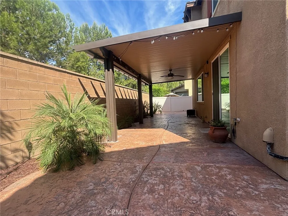 3288 Ledgewood Riverside, CA 92503