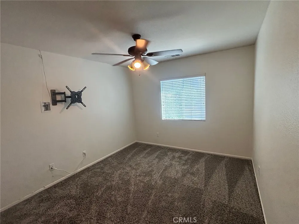 3288 Ledgewood Riverside, CA 92503
